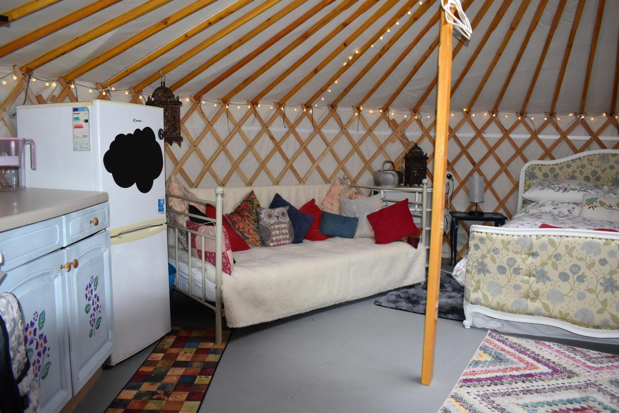 Hotel The Yurt In Cornish Woods A Glamping Experience à Penzance Extérieur photo